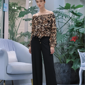 Blusa Manga 3/4 com Babado Viscose Animal Print Onça Rous